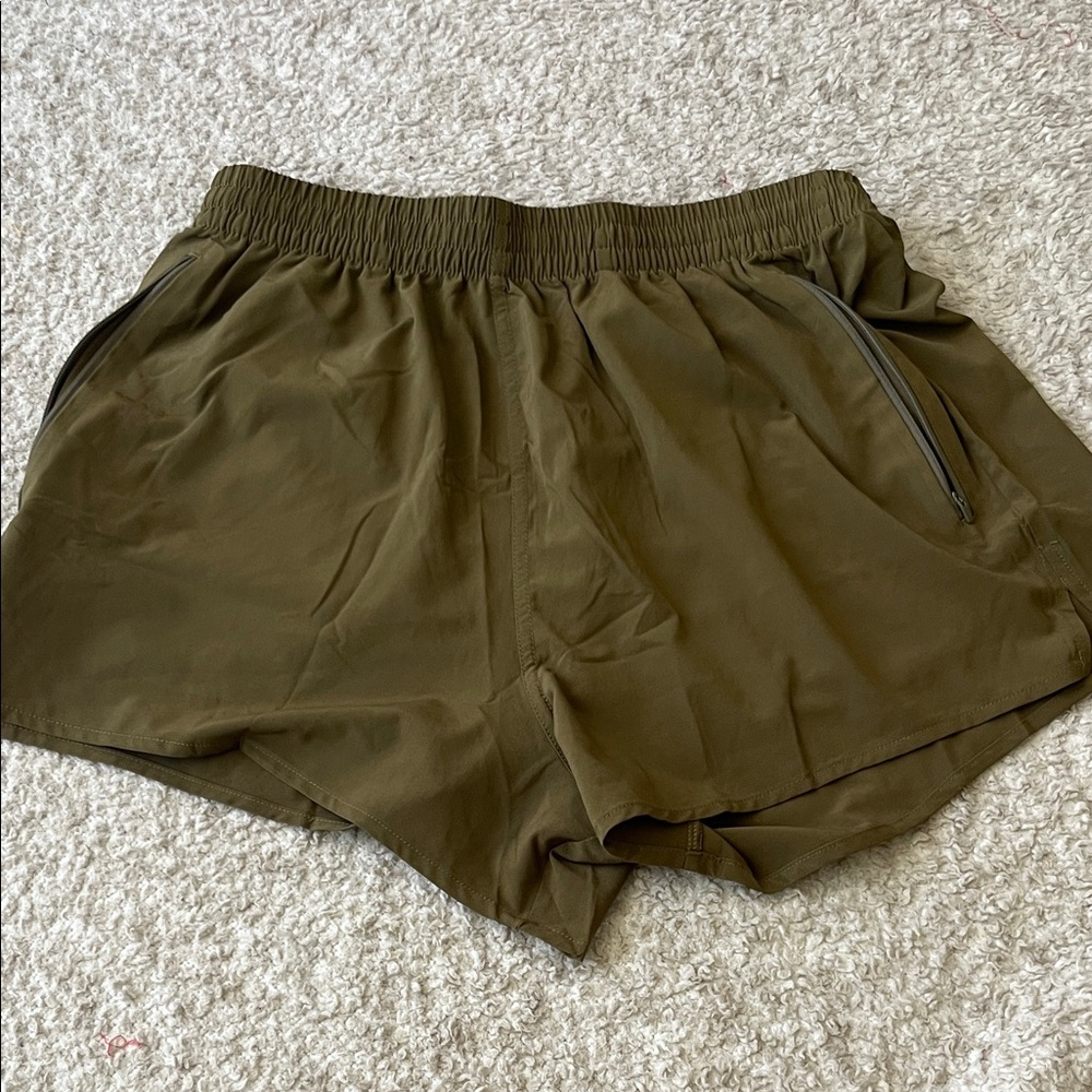 Outdoor Voices Zephyr 3” Shorts